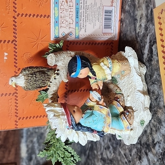 Friends of a Feather Special Limited Edition Ageless Wisdom One in Spirit New - Picture 2 of 6